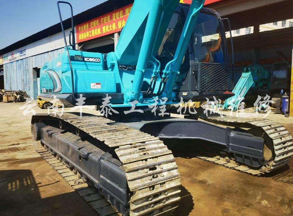 挖掘機維修實操分享：如何處理挖斗升降故障？